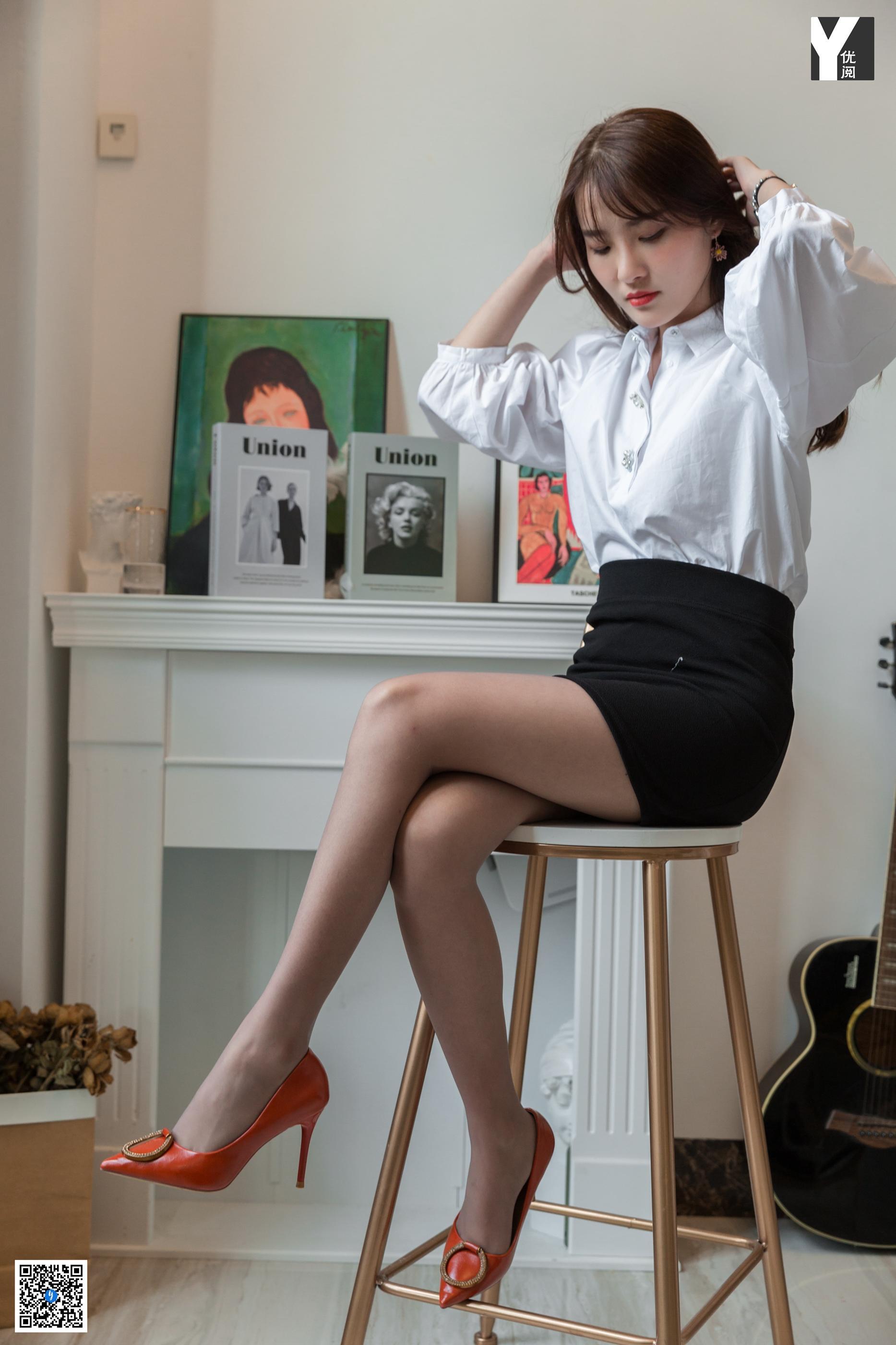 IESS异思趣向 - 模特：婉萍《泡泡袖也性感》